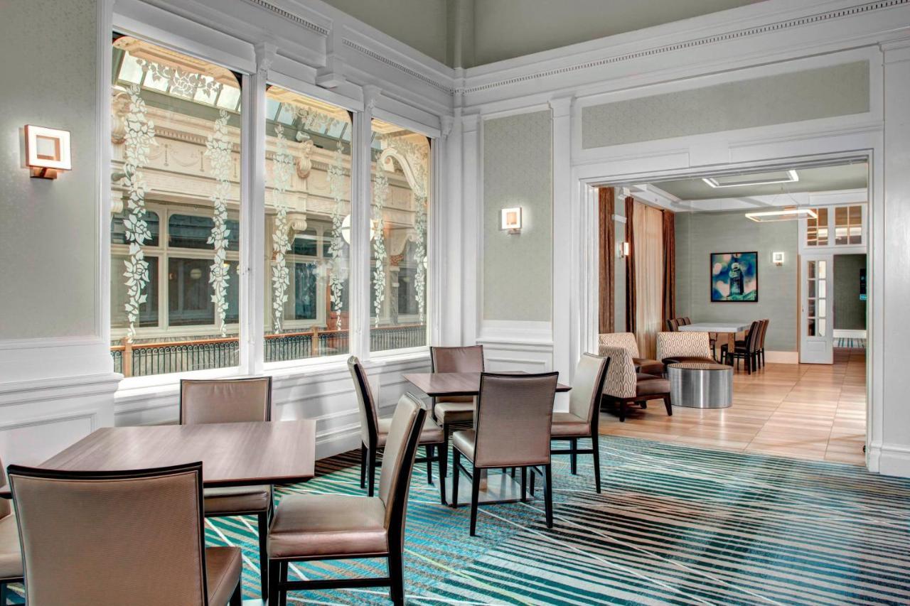 Hotel By Marriott Downtown 3*